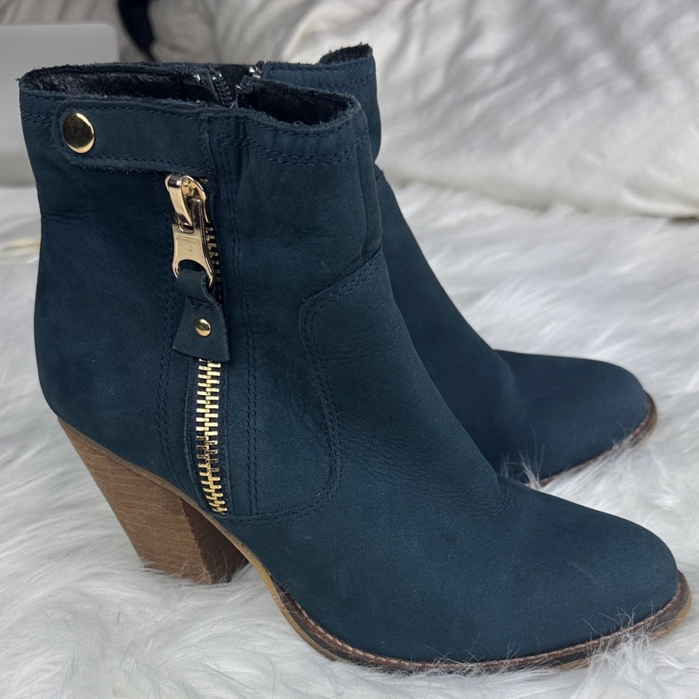 Aldo Dark Teal Ankle Boots with Gold Zipper